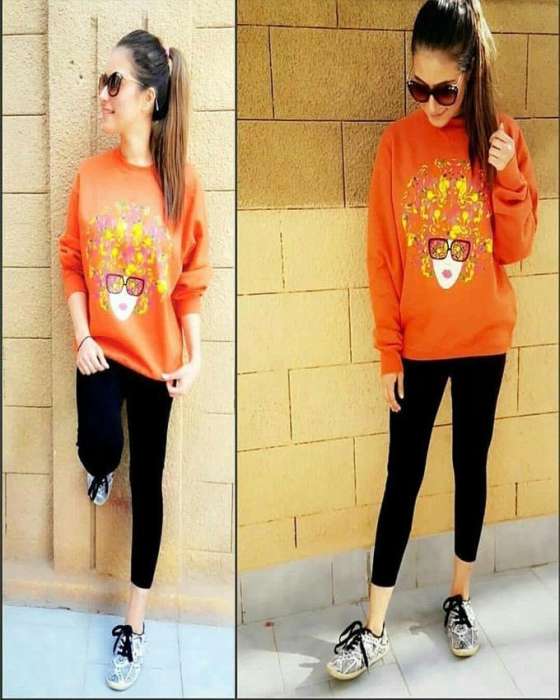 ORANGE PRINTED Sweat Shirt For womens - AceCart Warm Hooded Sweatshirt in Orange