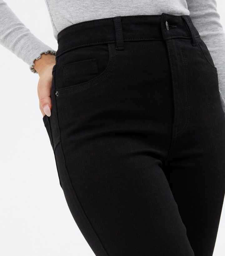 Petite Black Dark Wash Lift & Shape Jenna Skinny Jeans - Back View - AceCart